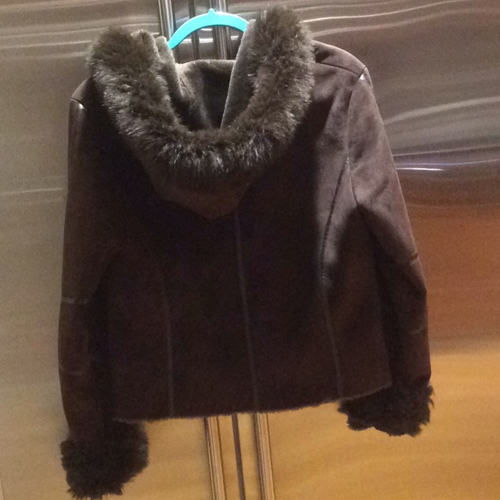 Jacket - Picture 3 of 4